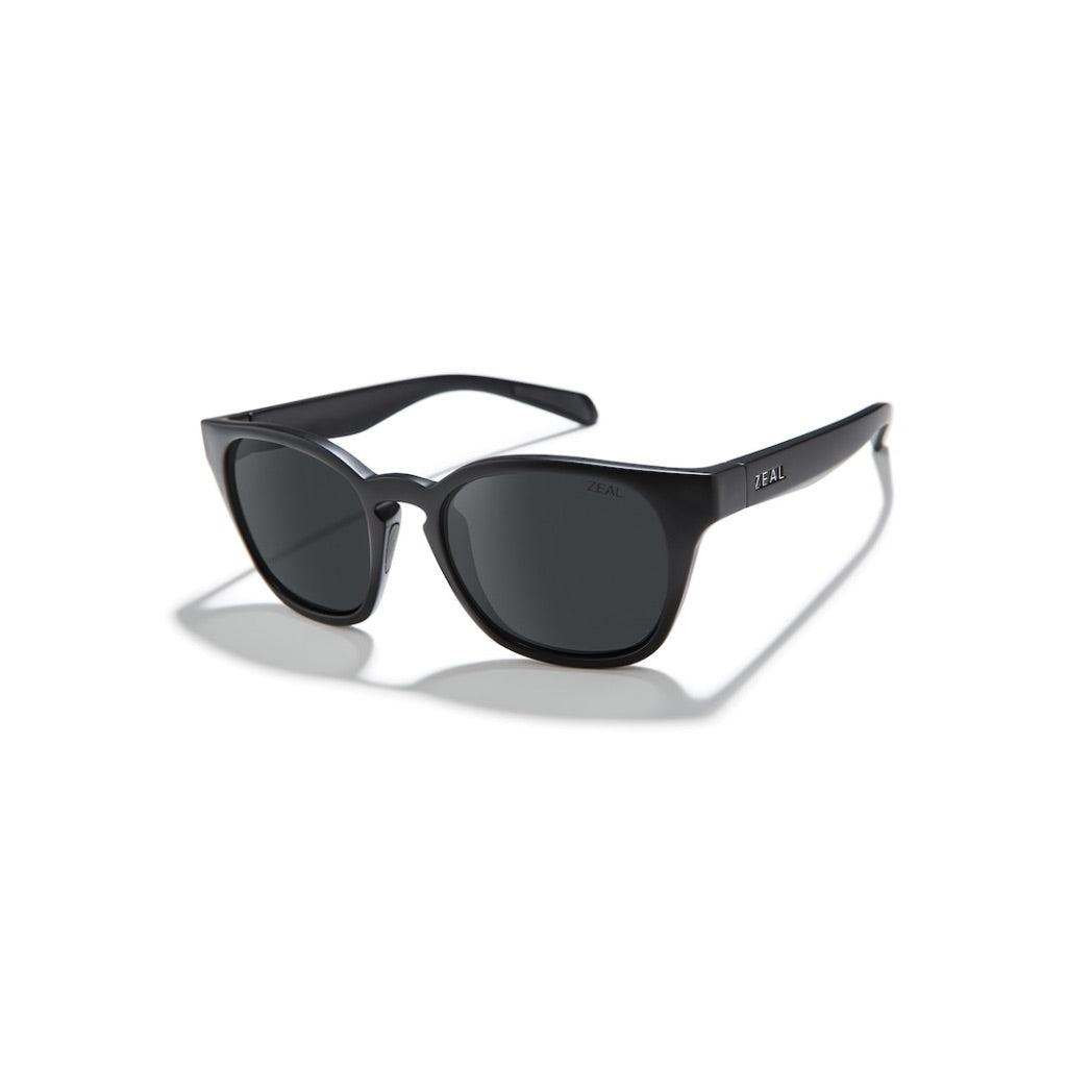 ZEAL OPTICS - WINDSOR | Matte Black w/ Dark Grey