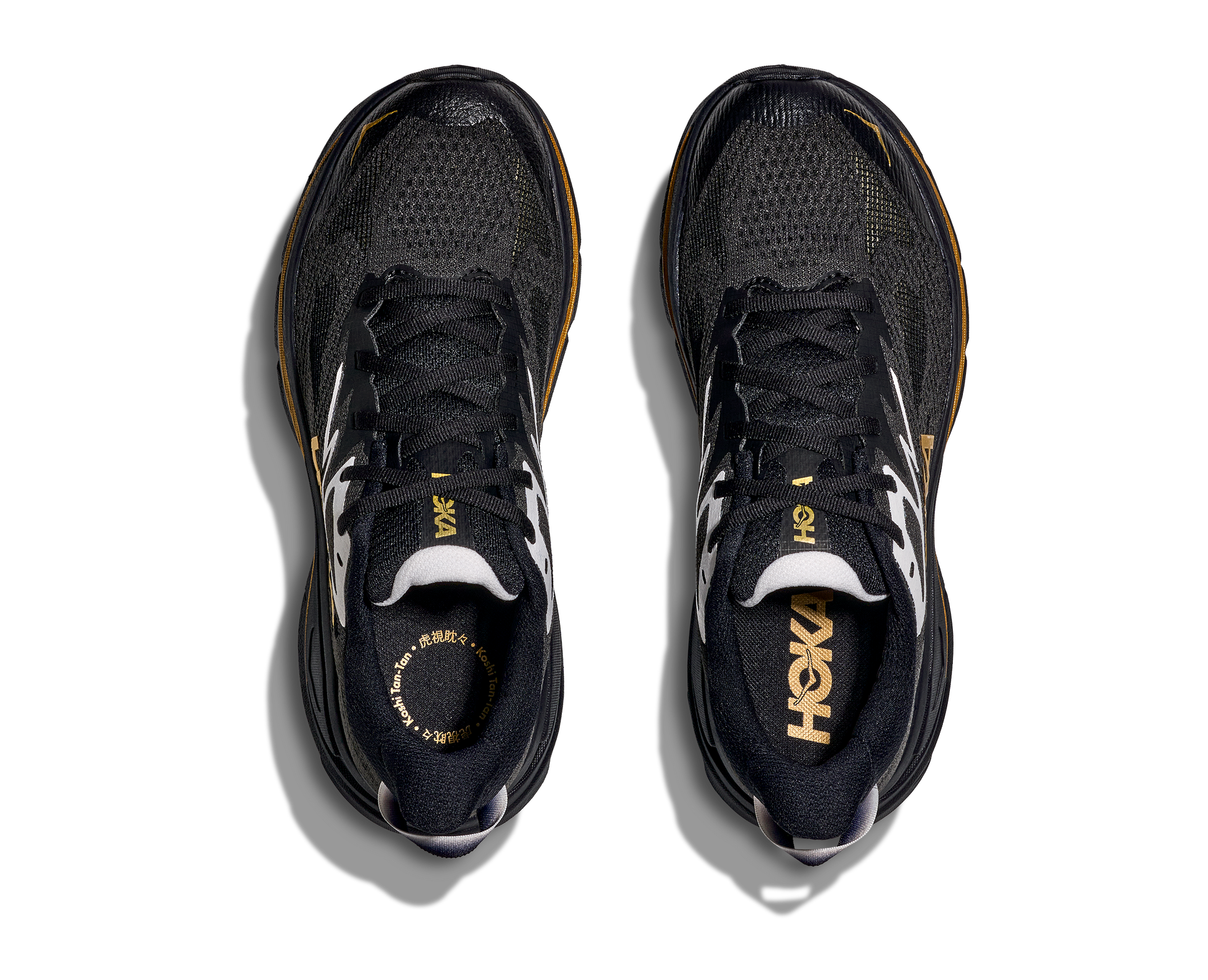 HOKA - Women's Challenger ATR 8