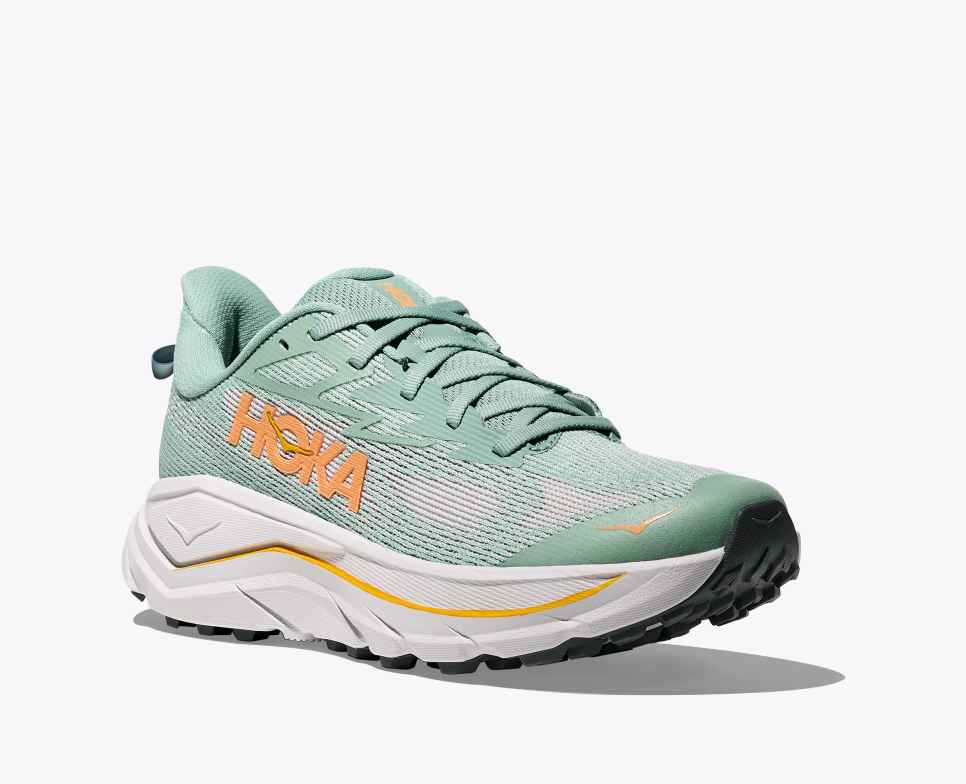 HOKA - Women's Challenger ATR 8