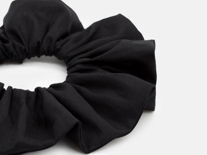 Scrunchie - Liberty Black F Print