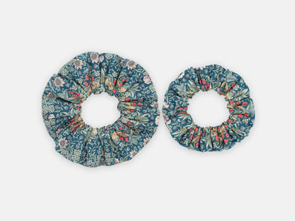 Scrunchie - Liberty Strawberry Thief P Print