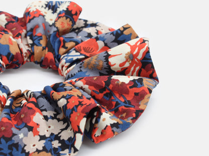 Scrunchie - Liberty Thorpe L Print