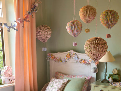 Meri Meri x Liberty Origami Balloon Decorations (3)