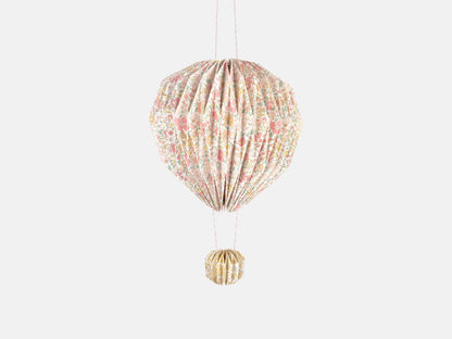 Meri Meri x Liberty Origami Balloon Decorations (3)