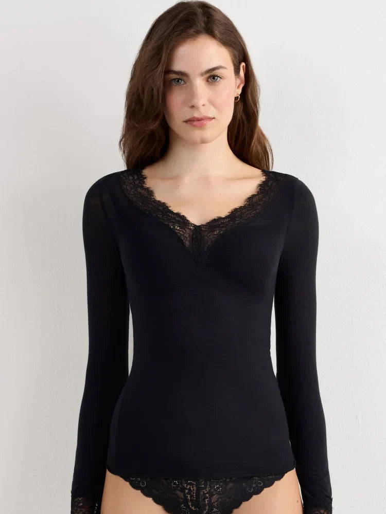 Absobe Long Sleeve Lace Trim T-shirt Women Sexy Low Cut V-Neck Patchwork Versatile Slim Female Top Solid Color Casual Streetwear