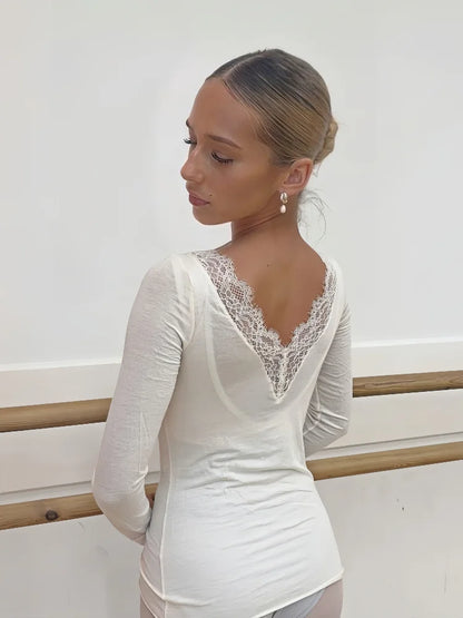 Absobe Long Sleeve Lace Trim T-shirt Women Sexy Low Cut V-Neck Patchwork Versatile Slim Female Top Solid Color Casual Streetwear