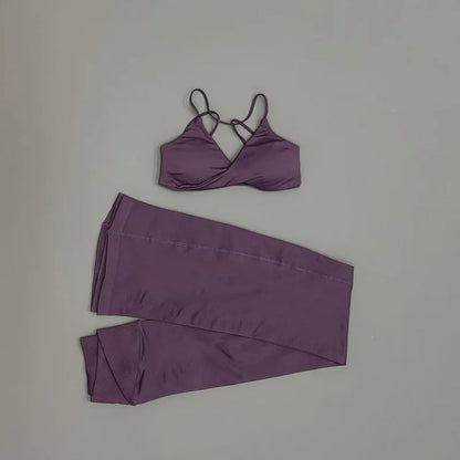 2Pcs Women Sports Yoga Set Halter Neck Sports Bra Flare Leggings Seamless Hip Lifting Quick Dry Gym Fitness Workout Activewear
