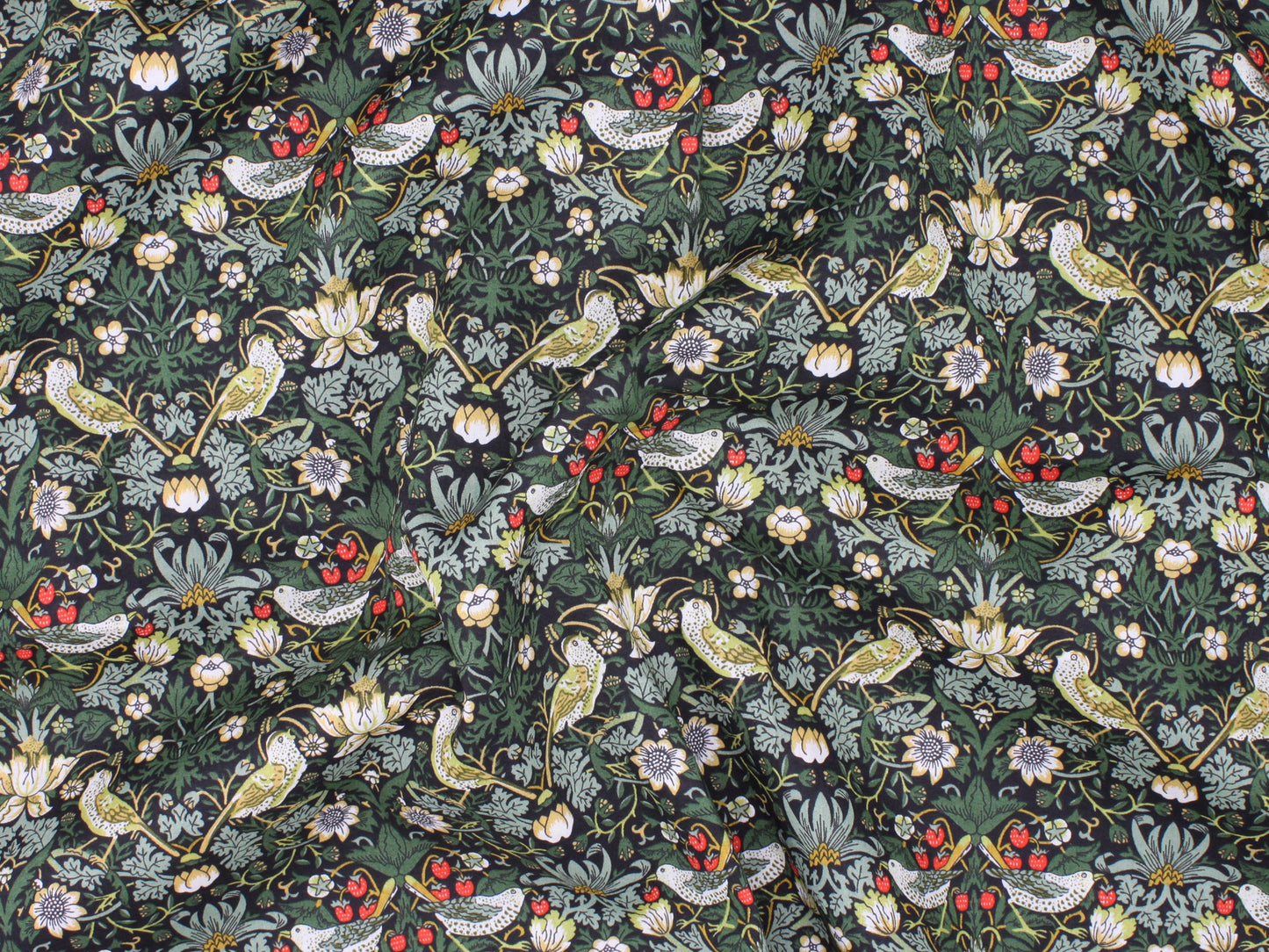 Liberty Fabrics - Strawberry Thief N Tana Lawn™ Cotton
