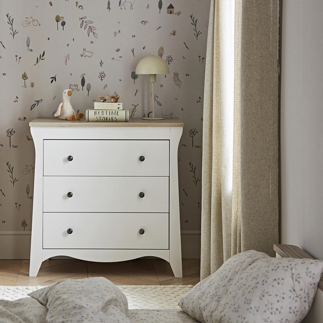CuddleCo Clara 2 Piece Set 3-Drawer Dresser + Cot Bed  - White/Ash