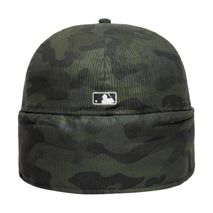 Pictured is this MLB Cord New York Yankees Downflap 59FIFTY Fitted cap in green. 8