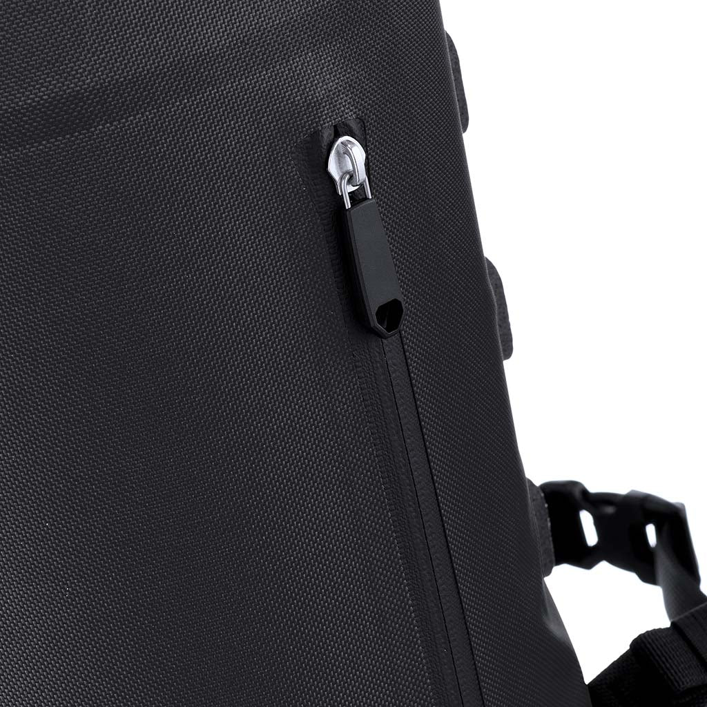 Commuter Daypack 21L