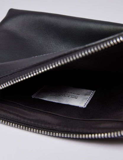 Sandqvist Altea Wash Bag (Leather) - Black