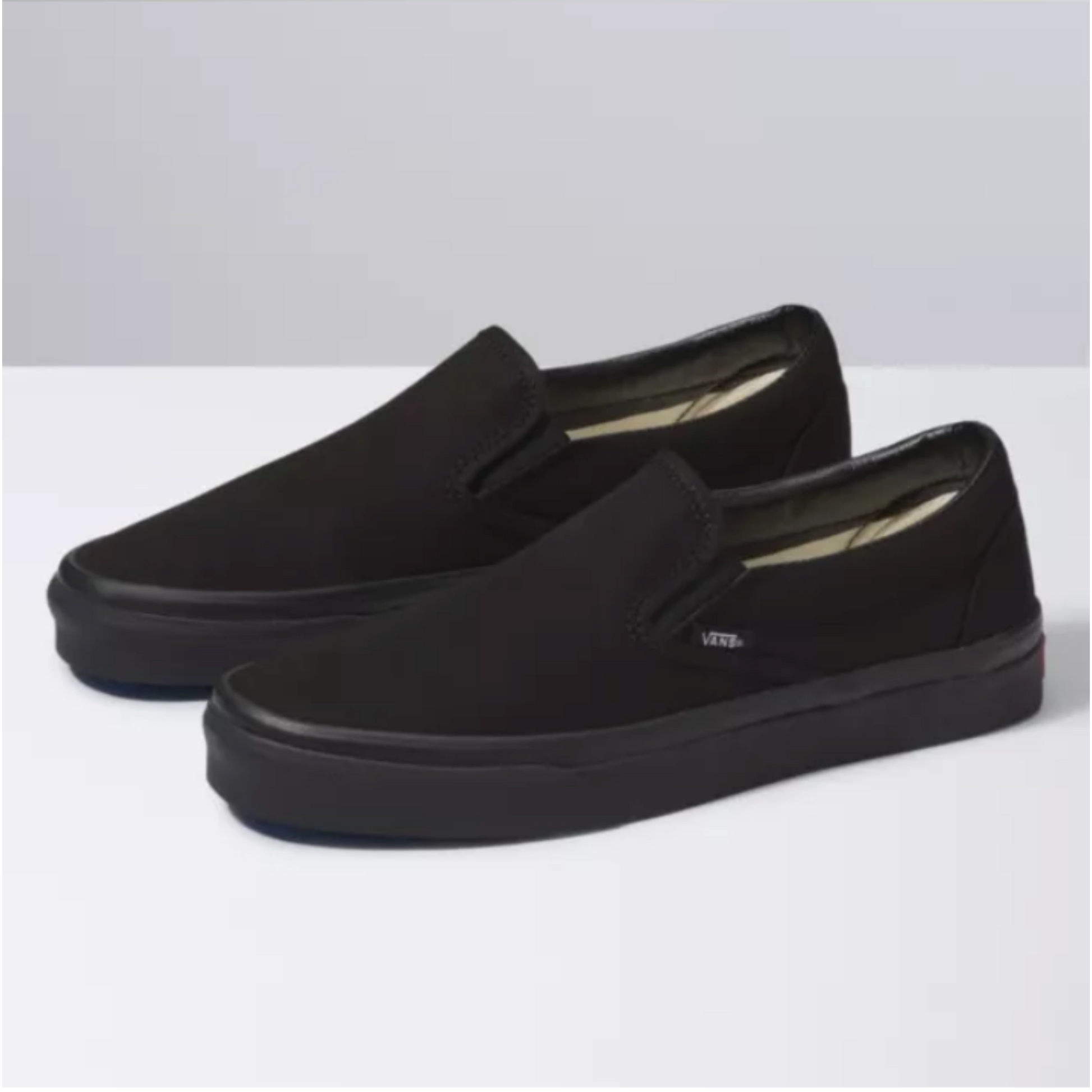 VANS - CLASSIC SLIP-ON | BLACK/BLACK